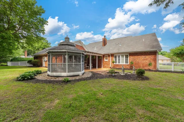 $425,000 | 915 Lee Avenue, Brownsville, TN 38012