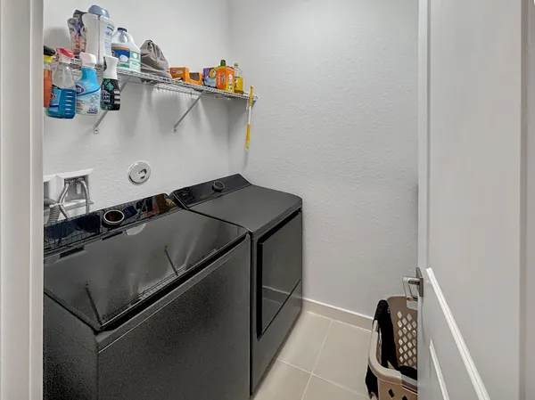 $3,800 | 5989 Southeast Skyblue Circle, Stuart, FL 34997