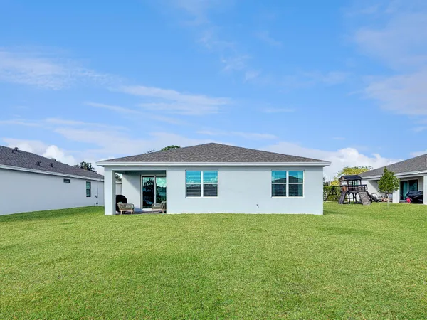 $3,800 | 5989 Southeast Skyblue Circle, Stuart, FL 34997