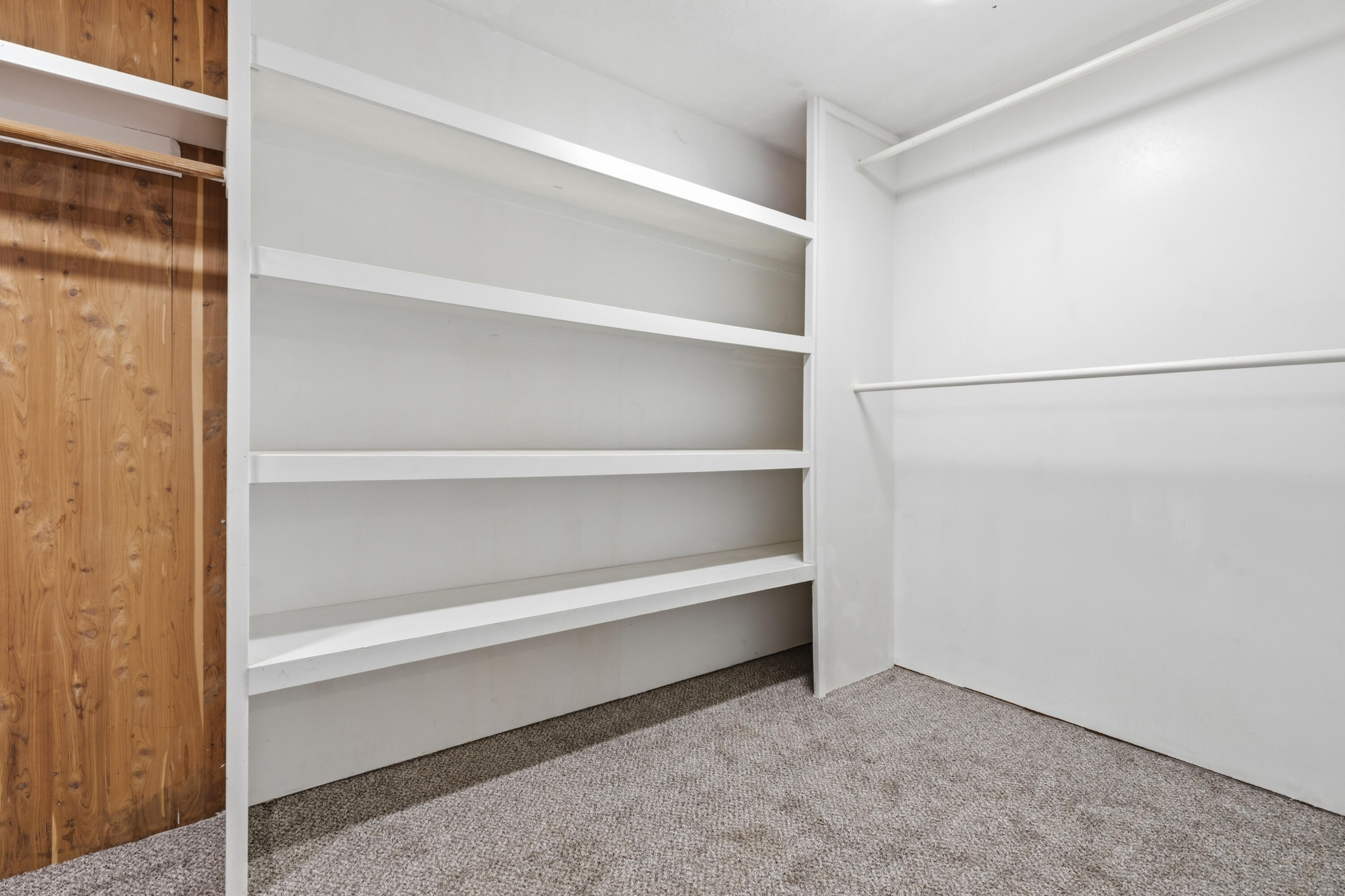 18315 Ranchera Road Shasta Lake, CA 96019 - Photo 21 of 36 Master Closet 2
