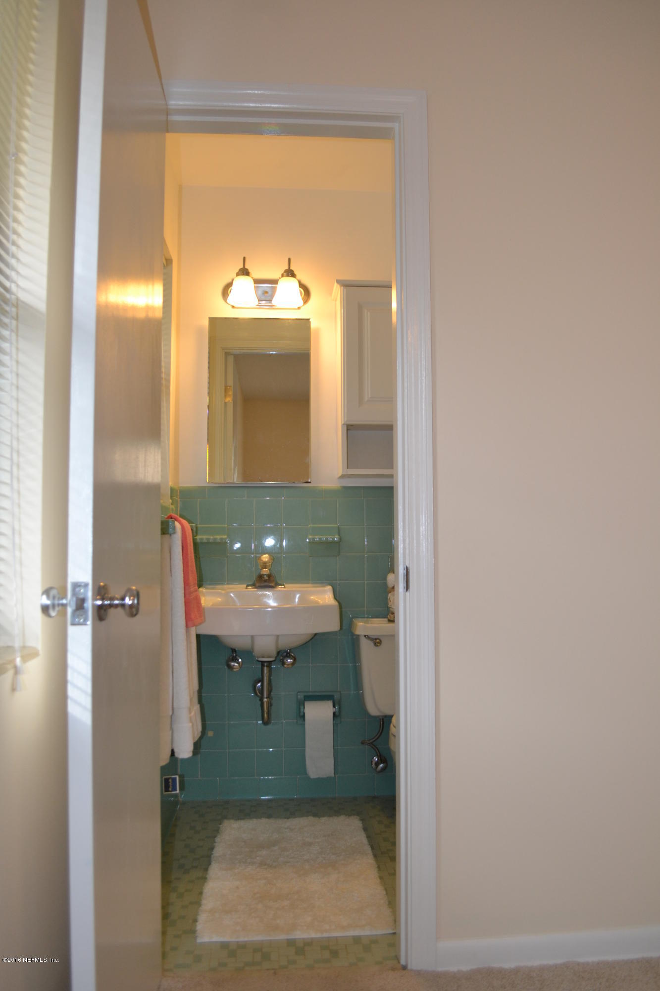 7504 Altama Road Jacksonville, FL 32216 - Photo 29 of 35 Master Bath