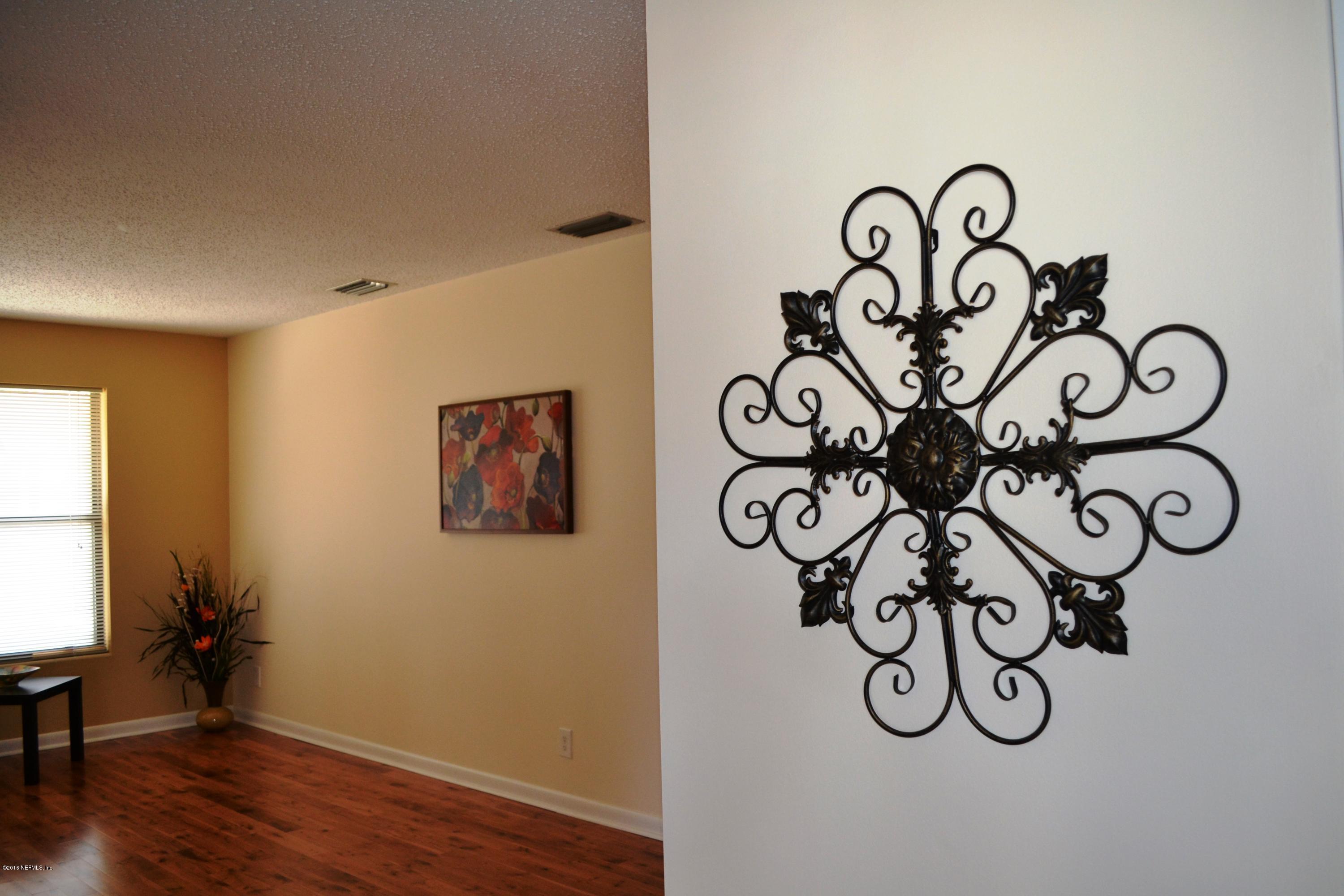7504 Altama Road Jacksonville, FL 32216 - Photo 8 of 35 Entrance