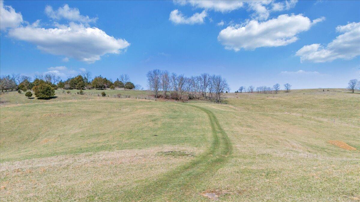 5001-5715 Willow Bend Road Union, WV 24983 - Photo 12 of 57 Gallery Image 12