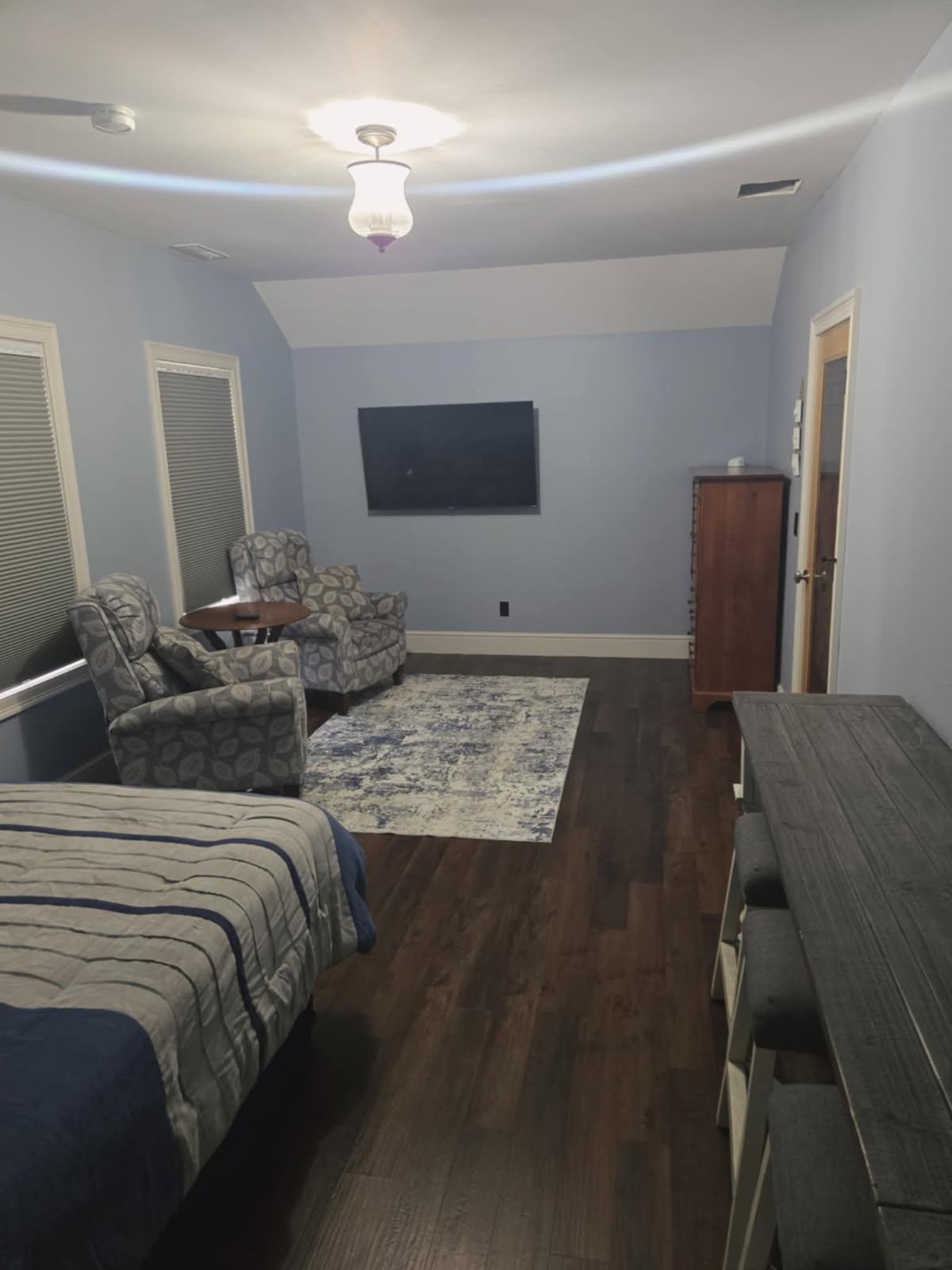 19 Metacomet Drive Sandown, NH 03873 - Photo 5 of 11