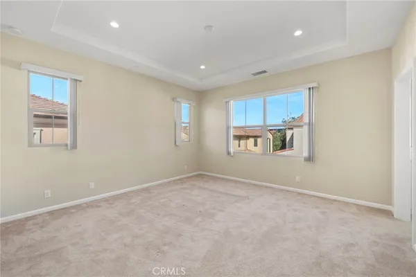 $5,100 | 56 Decker, Irvine, CA 92620