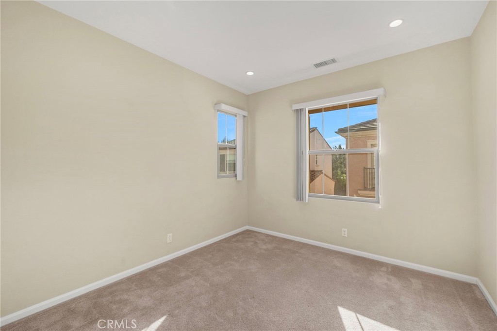 56 Decker Irvine, CA 92620 - Photo 9 of 20