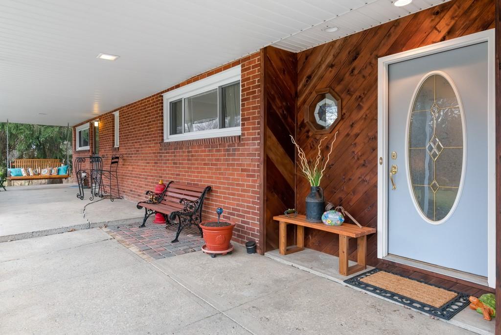 5529 Gibson Road Gibsonia, PA 15044 - Photo 2 of 25 Gallery Image 2