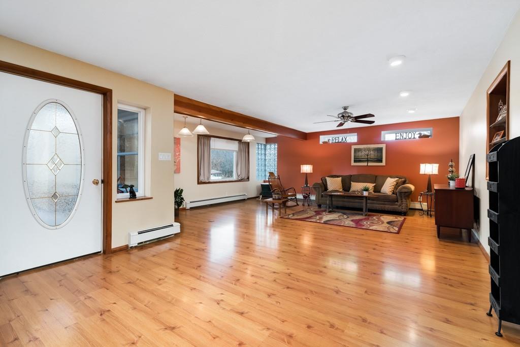 5529 Gibson Road Gibsonia, PA 15044 - Photo 6 of 25 Gallery Image 6