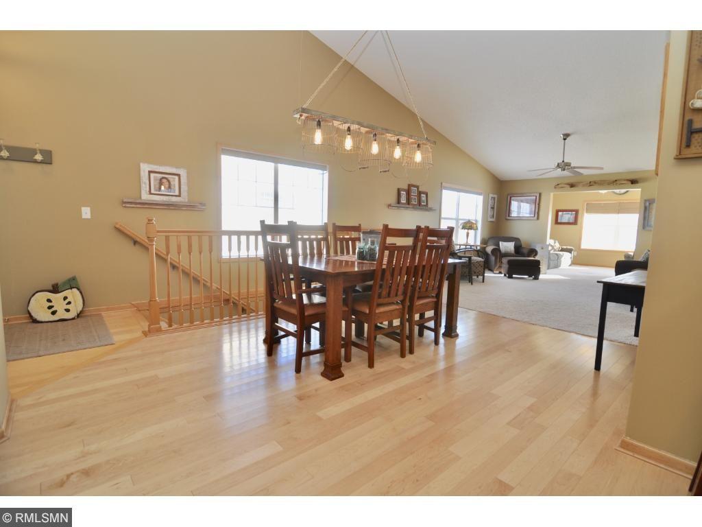 937 Huntington Way Jordan, MN 55352 - Photo 4 of 23 Gallery Image 4