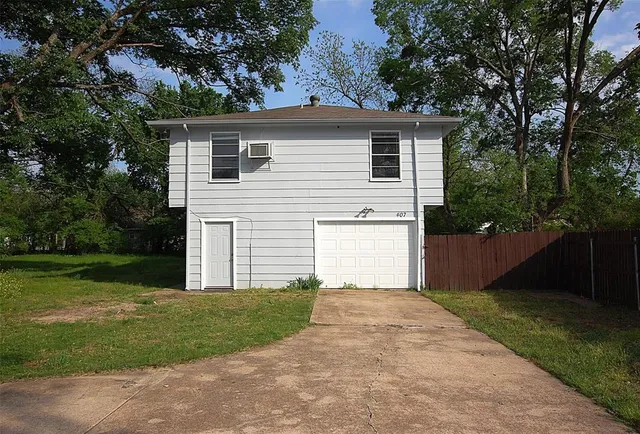 $1,500 | 407 South Bois D Arc Street, Forney, TX 75126
