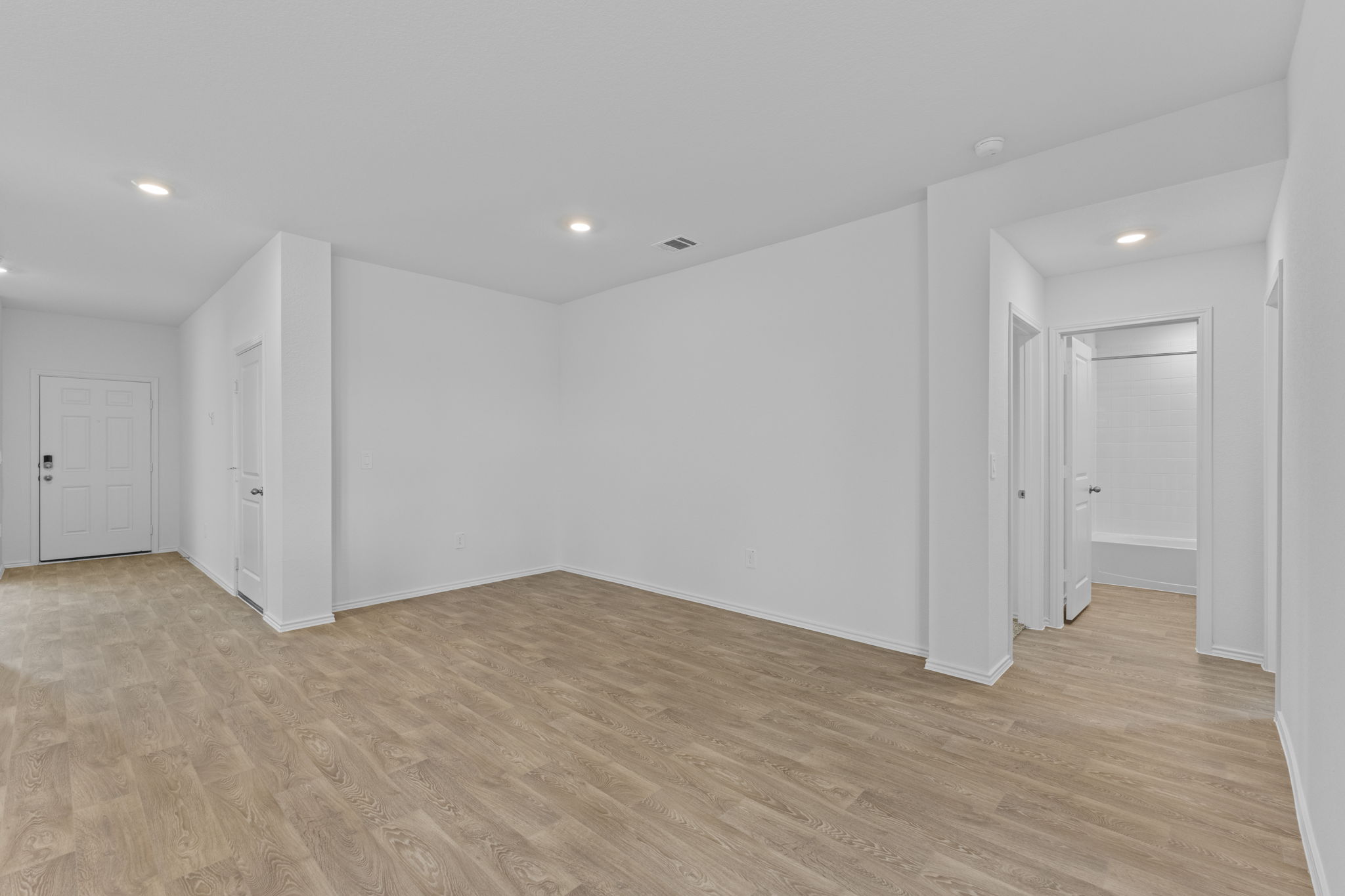 12216 Silverton Tree Bend Mustang Ridge, TX 78610 - Photo 10 of 29