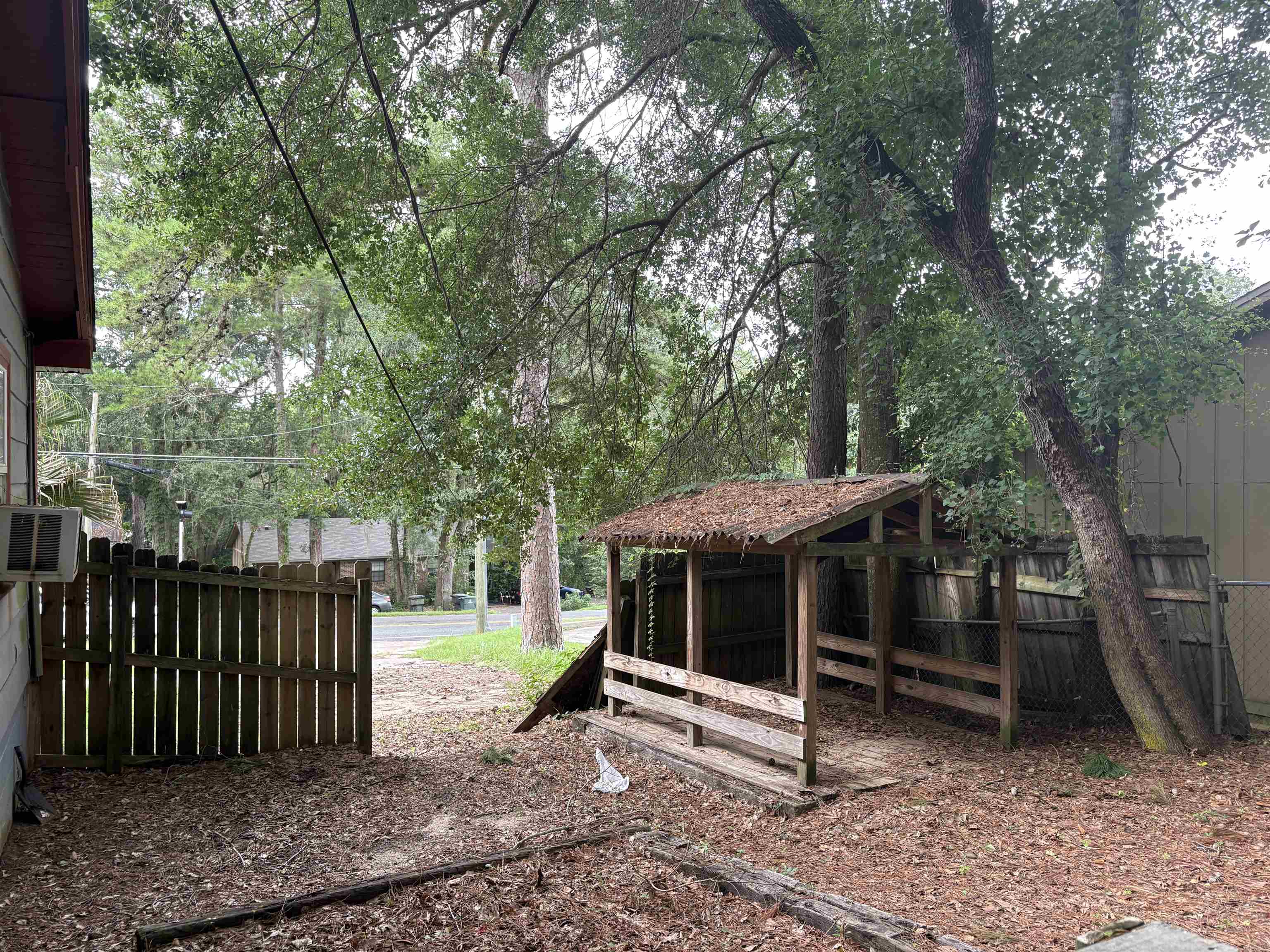 1212 Stone Road Tallahassee, FL 32303 - Photo 4 of 13 Gallery Image 4