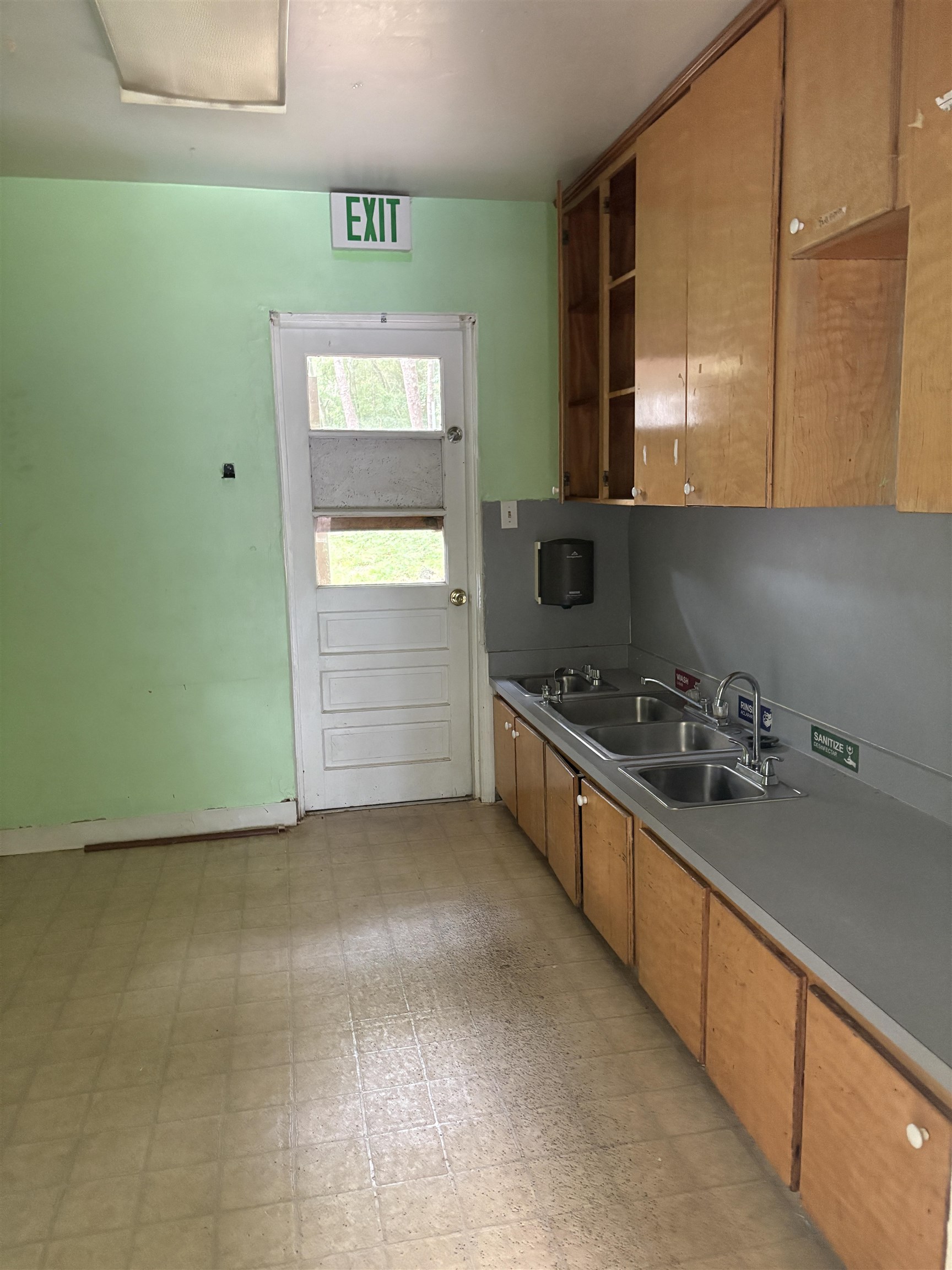 1212 Stone Road Tallahassee, FL 32303 - Photo 8 of 13 Gallery Image 8