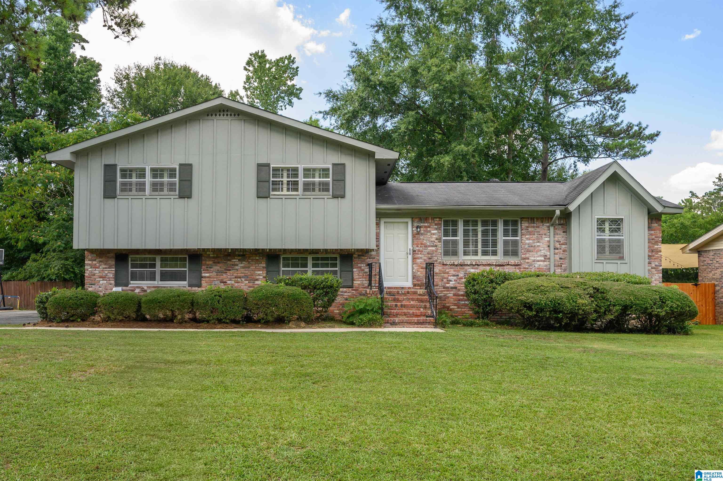 3437 Loch Ridge Drive Birmingham, AL 35216 - Photo 1 of 48