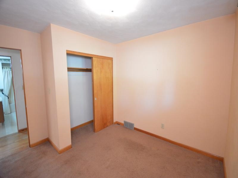 59756 Hazel Road South Bend, IN 46614 - Photo 17 of 31