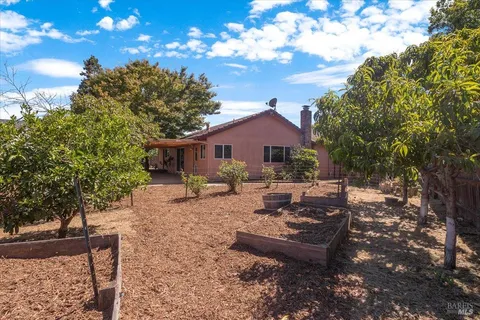 $599,000 | 564 Edith Court, Santa Rosa, CA 95401