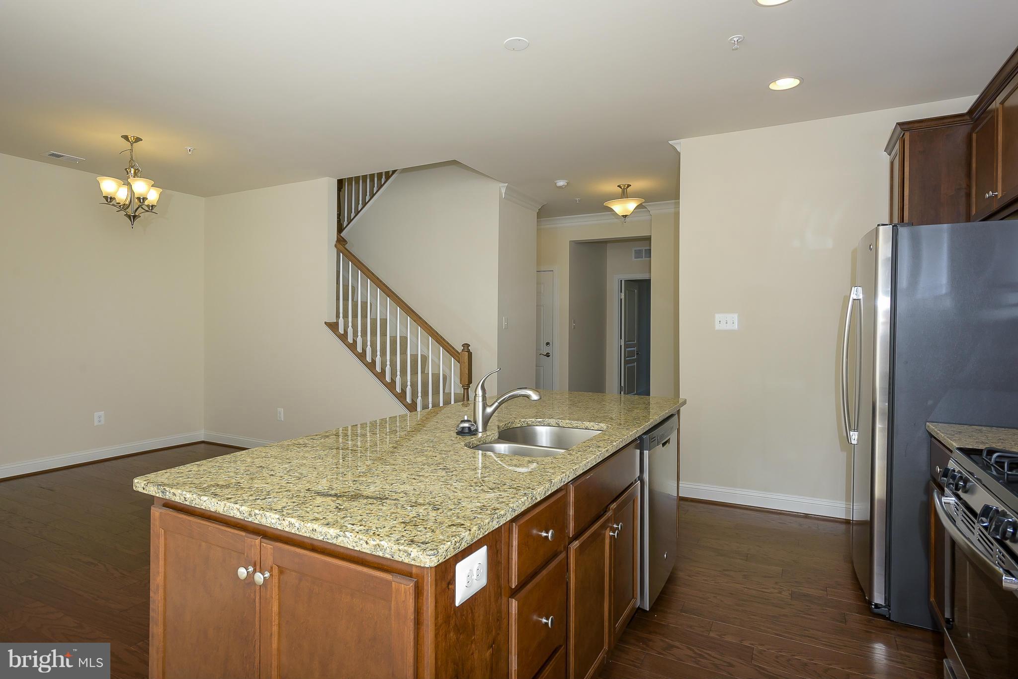 3022 Woodchuck Way Odenton, MD 21113 - Photo 4 of 30 Kitchen