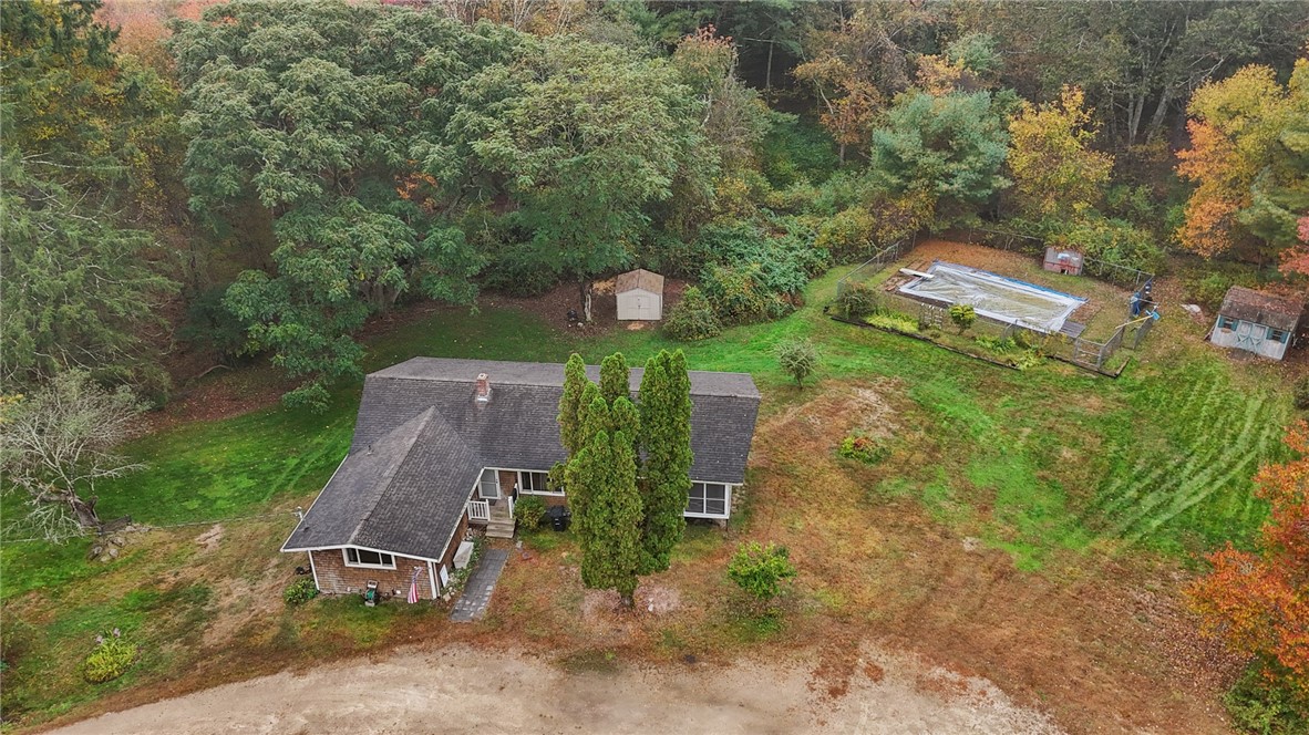 50 Leuba Road Coventry, RI 02816 - Photo 3 of 35