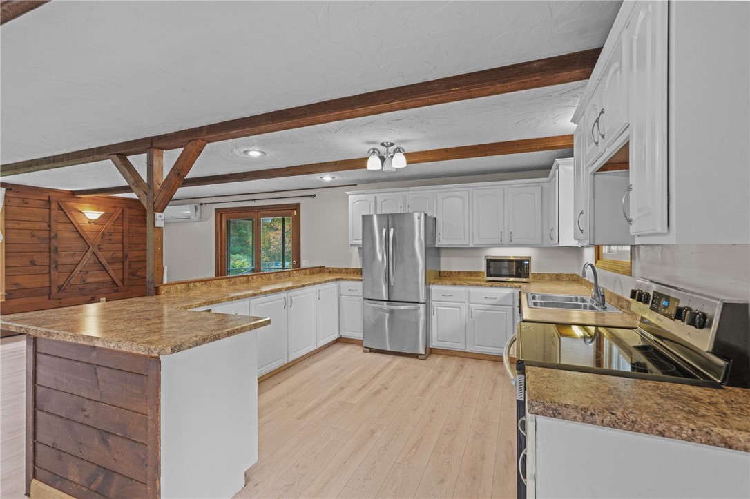 50 Leuba Road Coventry, RI 02816 - Photo 8 of 35