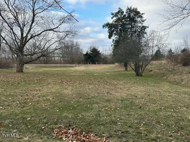 $127,500 | 21515 Clear Creek Road, Bristol, VA 24202