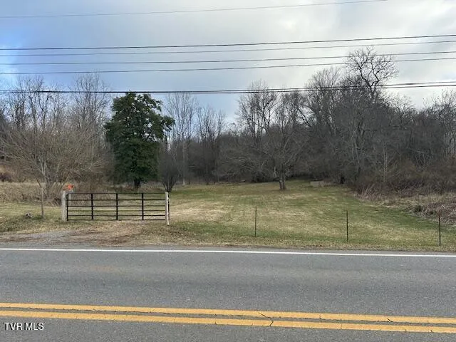 $127,500 | 21515 Clear Creek Road, Bristol, VA 24202