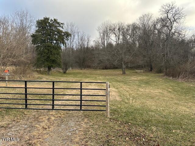 21515 Clear Creek Road Bristol, VA 24202 - Photo 5 of 21 IMG_0675