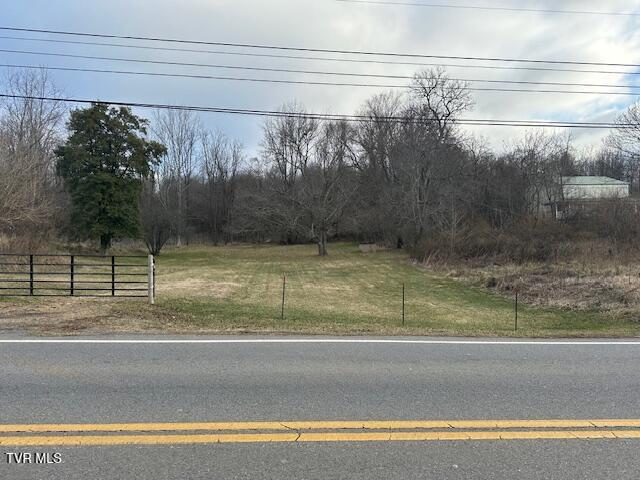 21515 Clear Creek Road Bristol, VA 24202 - Photo 6 of 21 IMG_0674