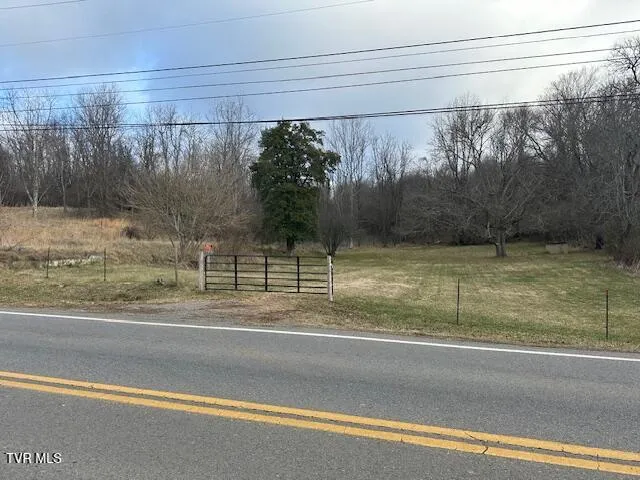 $127,500 | 21515 Clear Creek Road, Bristol, VA 24202