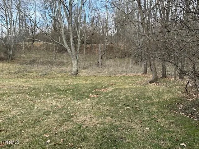 $127,500 | 21515 Clear Creek Road, Bristol, VA 24202