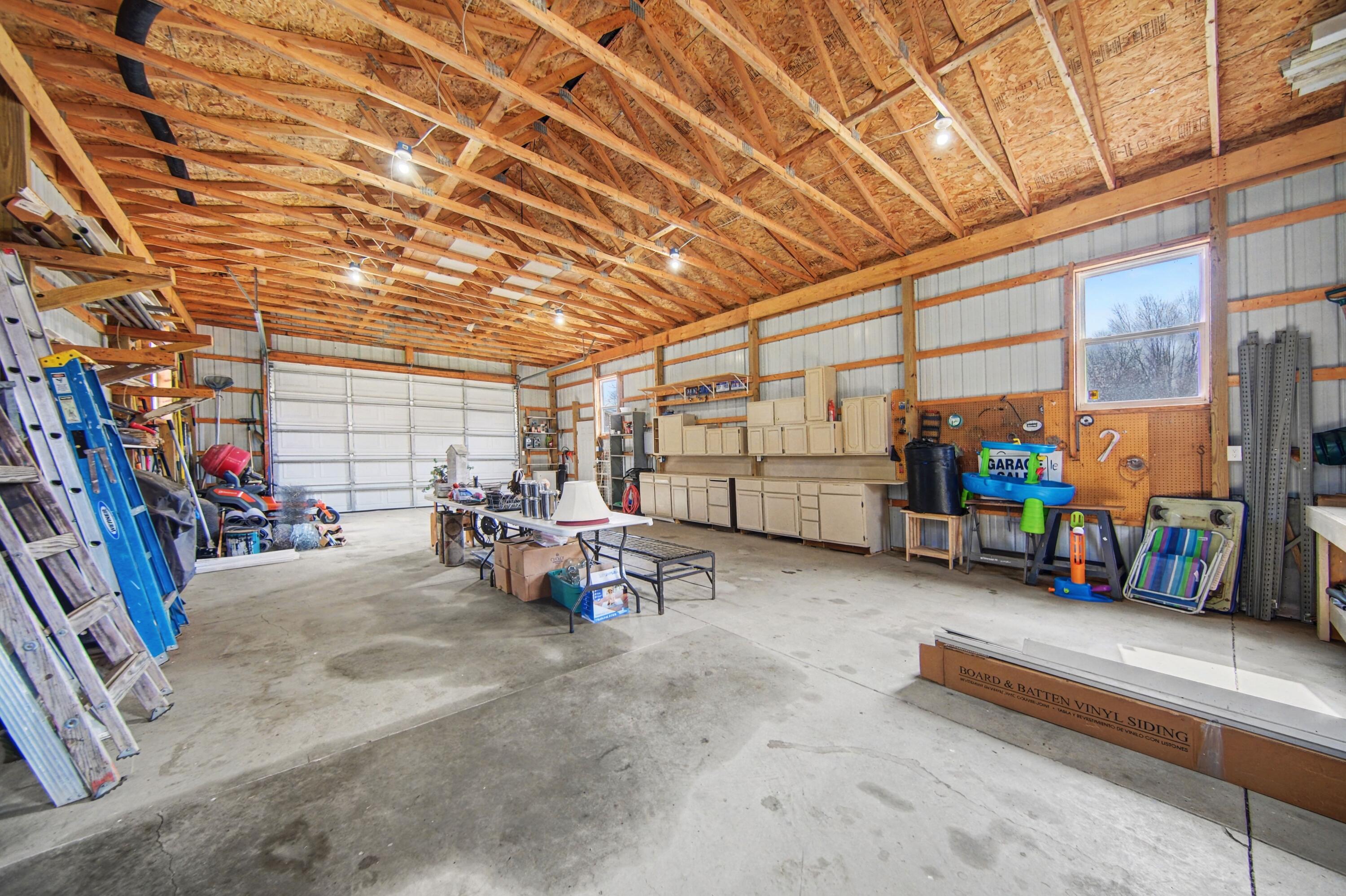 9492 Sayers Road Munith, MI 49259 - Photo 23 of 49 023_file_3099