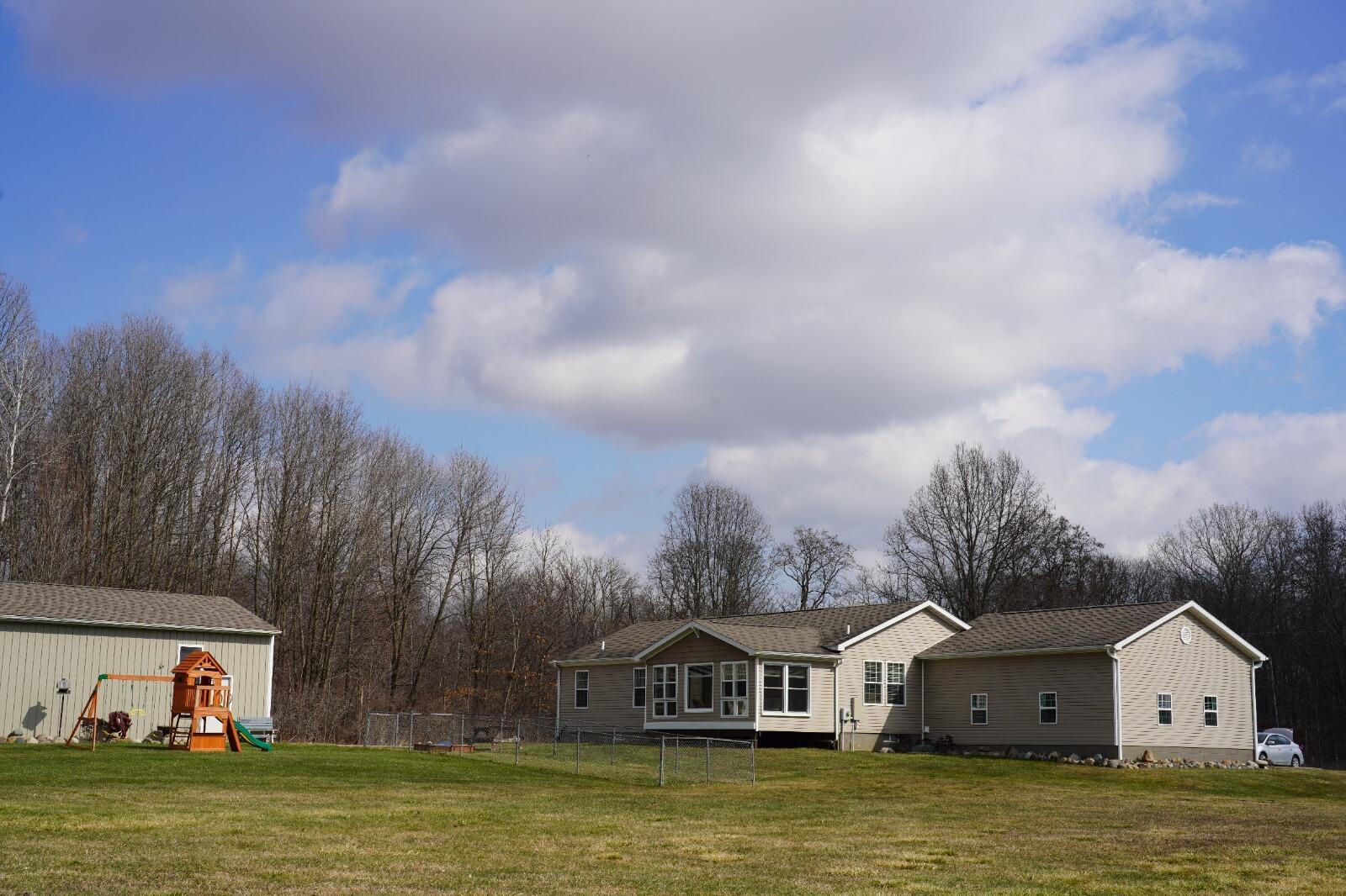 9492 Sayers Road Munith, MI 49259 - Photo 40 of 49 343