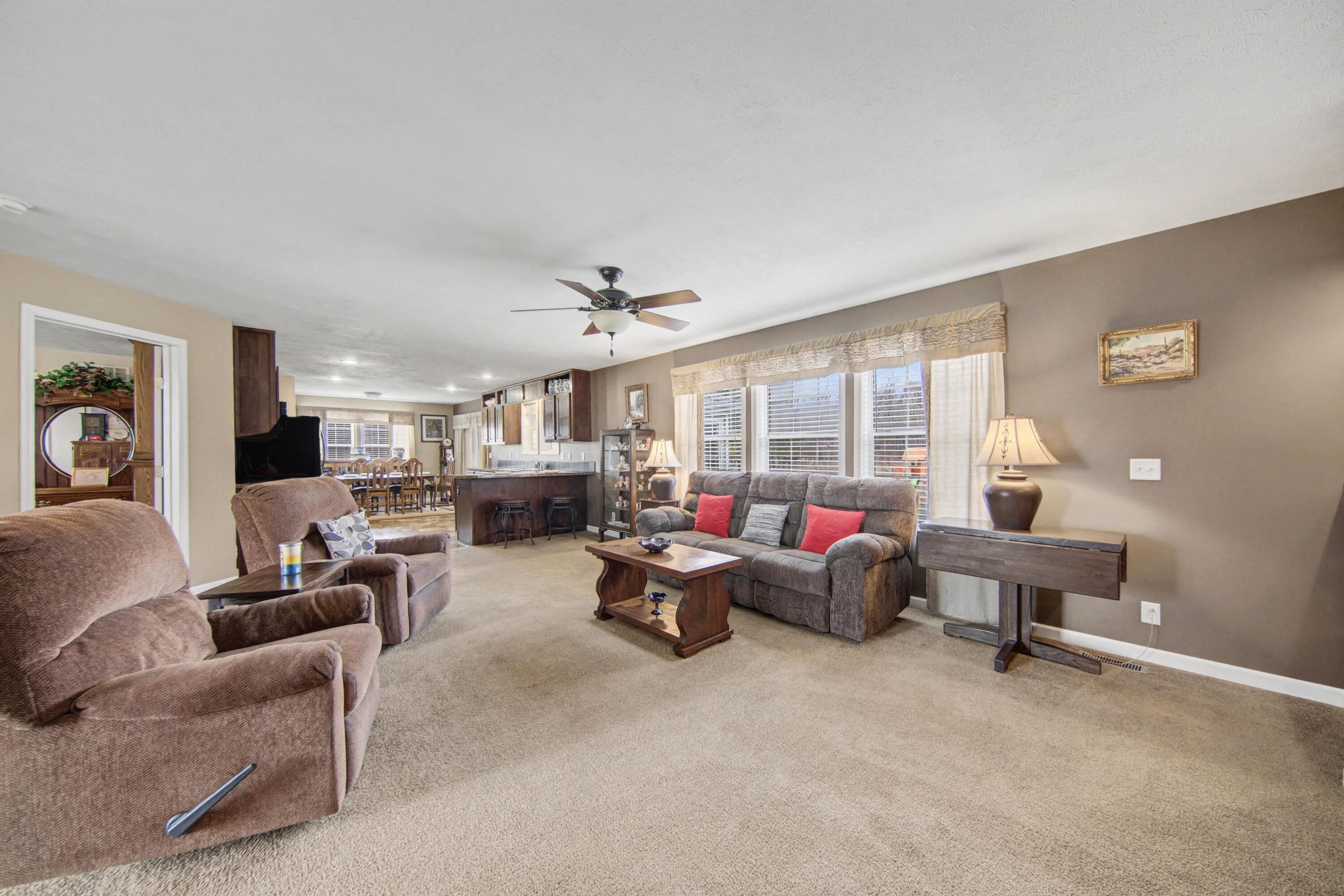 9492 Sayers Road Munith, MI 49259 - Photo 5 of 49 005_file_5317