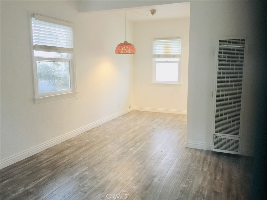 1213 Ocean Avenue Seal Beach, CA 90740 - Photo 4 of 7