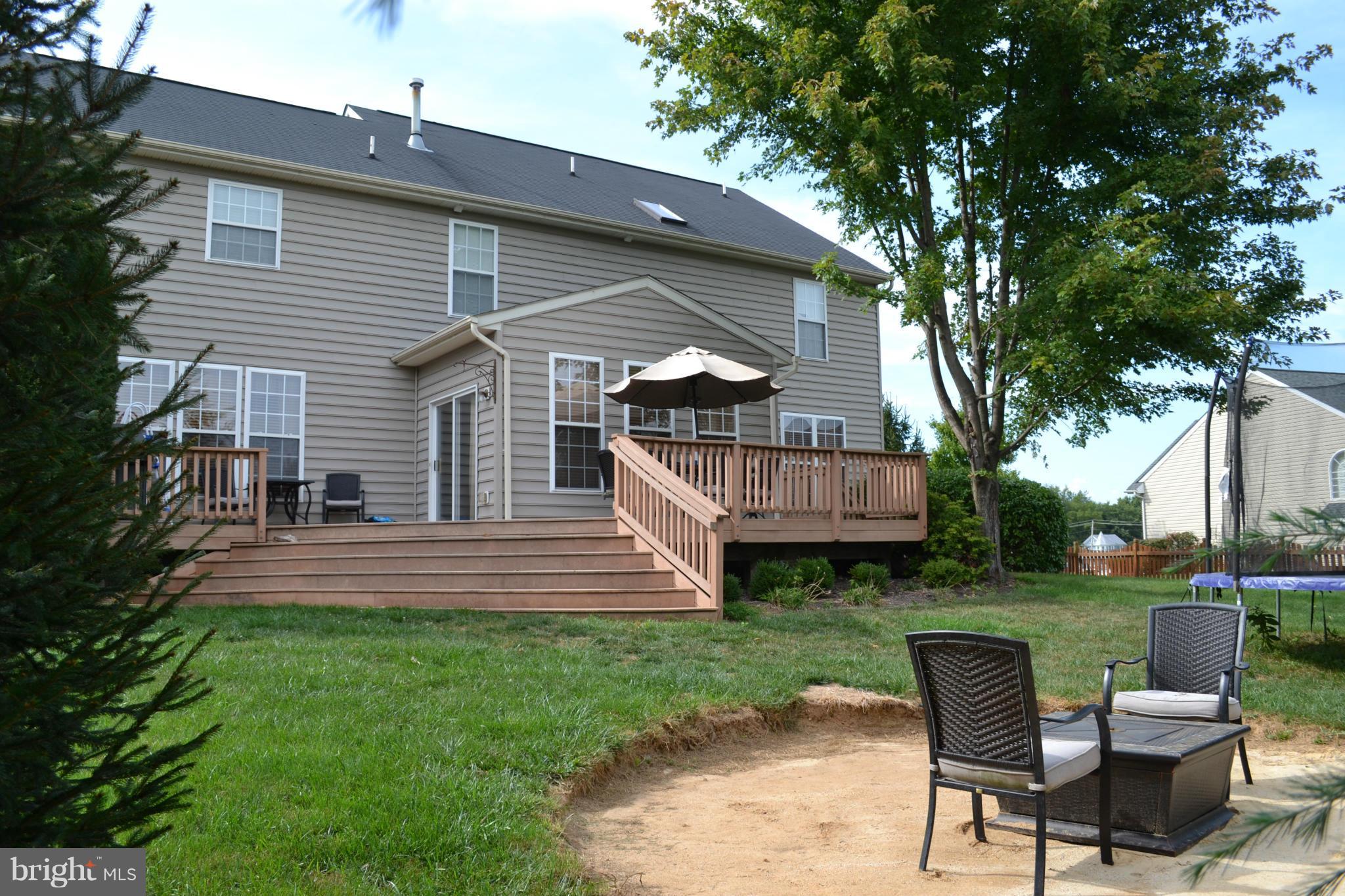 2801 Decatur Drive Adamstown, MD 21710 - Photo 28 of 30 Exterior (Rear)