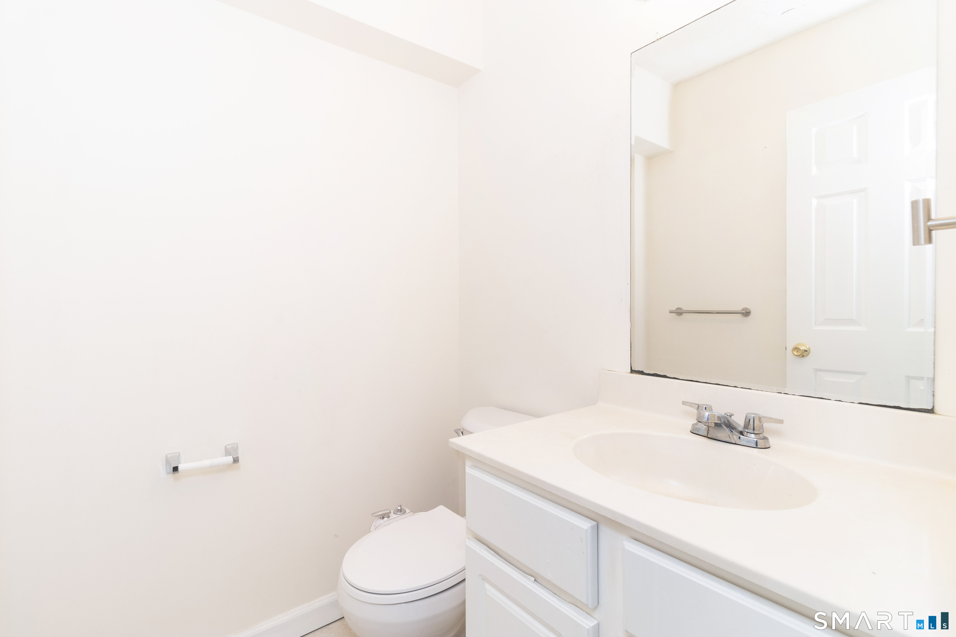 175 Mill Pond Road, Unit 101 Hamden, CT 06514 - Photo 8 of 18
