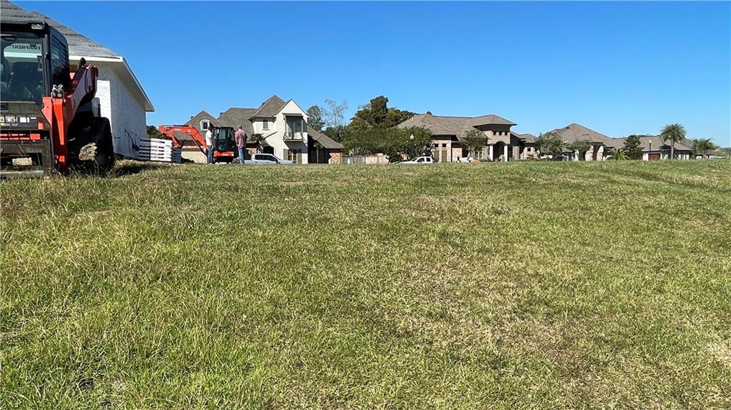 21530 Blue Marlin Drive Springfield, LA 70462 - Photo 3 of 9