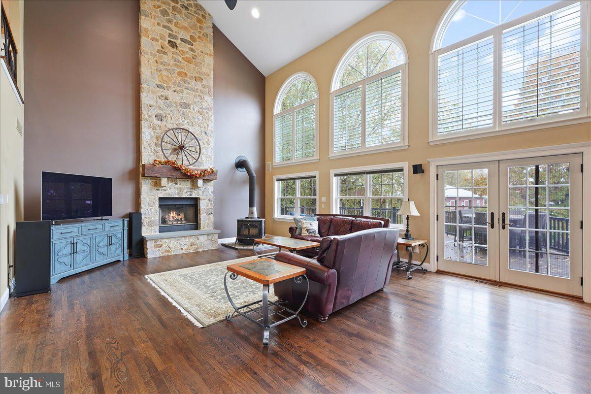 2786 Flowing Springs Road Spring City, PA 19475 - Photo 20 of 62 Family/Great Room