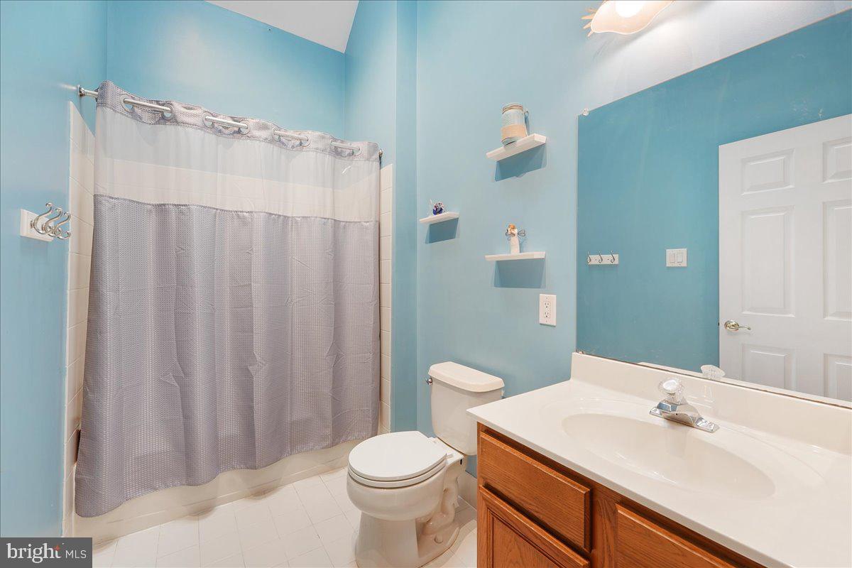 2786 Flowing Springs Road Spring City, PA 19475 - Photo 29 of 62 Hall Bathroom
