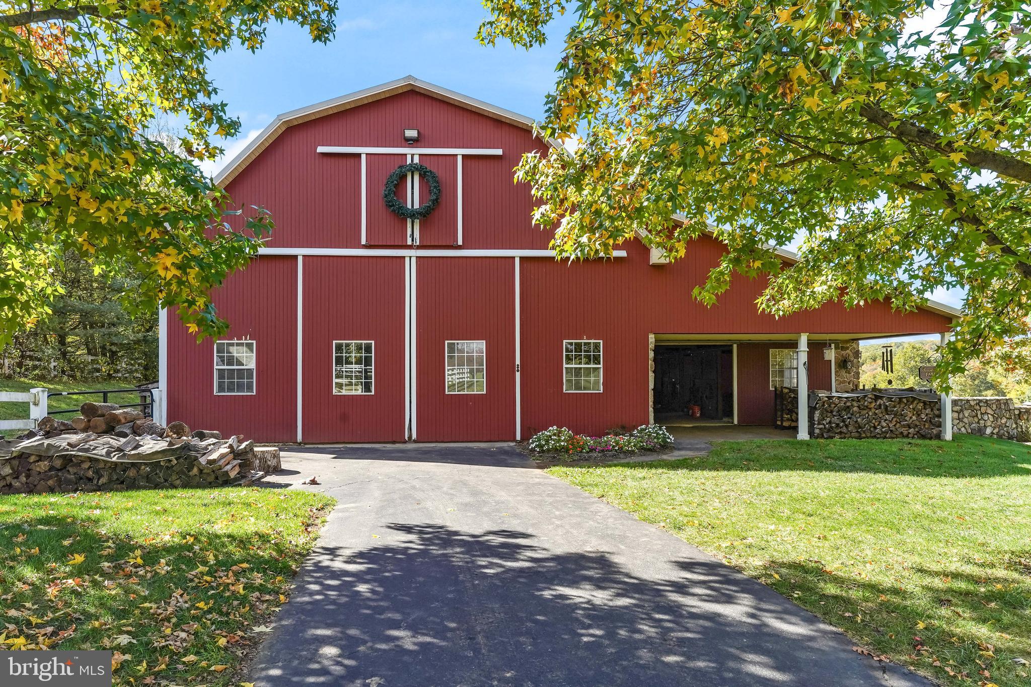 2786 Flowing Springs Road Spring City, PA 19475 - Photo 38 of 62 Barn/Stables
