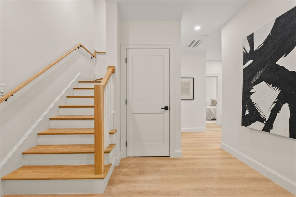 27 Shepard Street, Unit 5 Boston, MA 02135 - Photo 16 of 33
