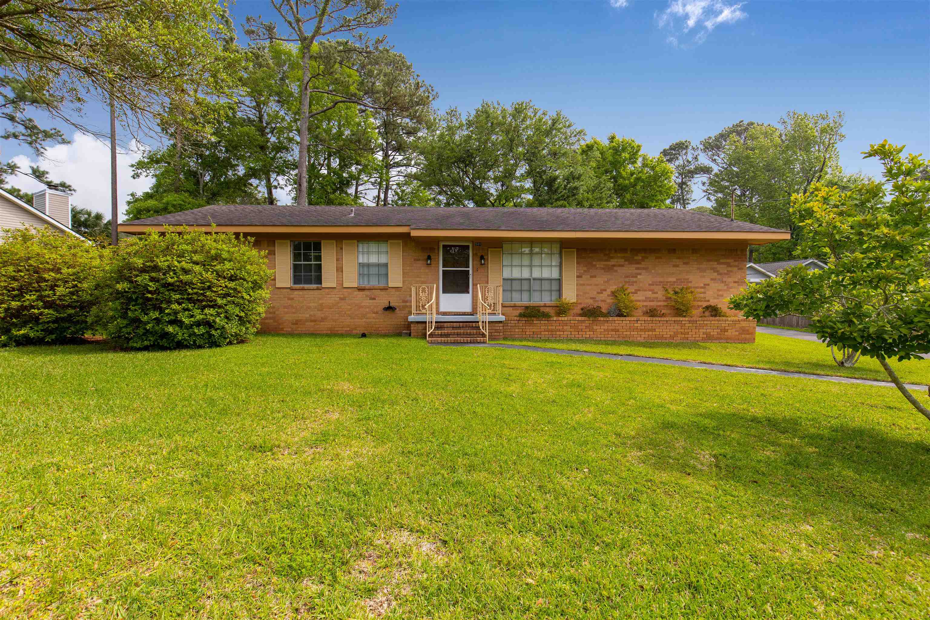 581 Stuart Street Daphne, AL 36526 - Photo 1 of 22