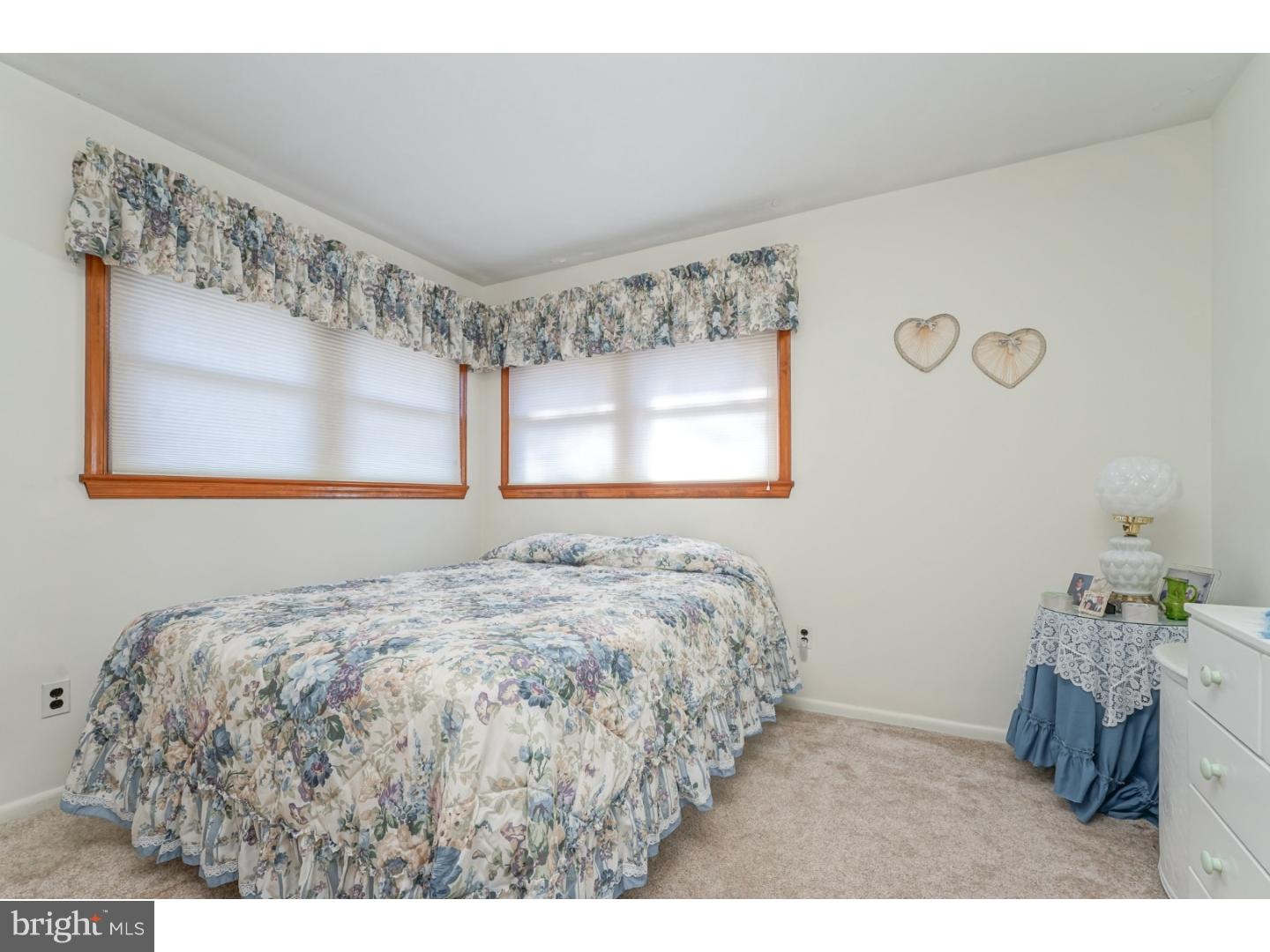 31 Laurel Road Clementon, NJ 08021 - Photo 16 of 25 Bedroom 2