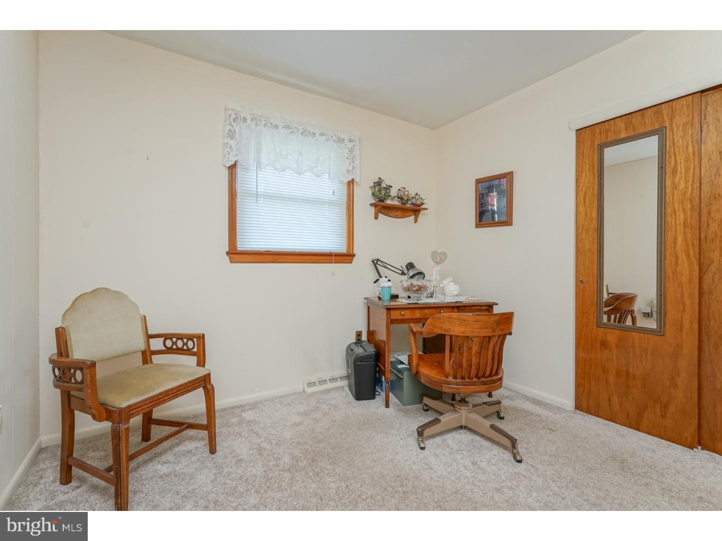 31 Laurel Road Clementon, NJ 08021 - Photo 19 of 25 Bedroom 3