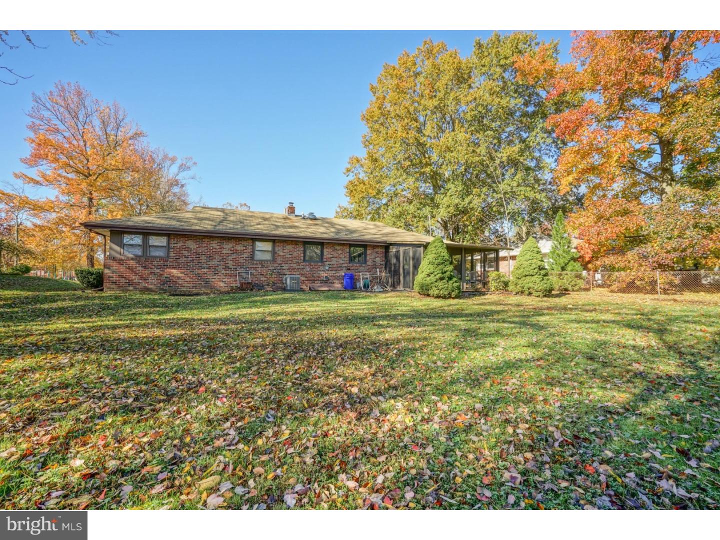 31 Laurel Road Clementon, NJ 08021 - Photo 24 of 25 Exterior Back