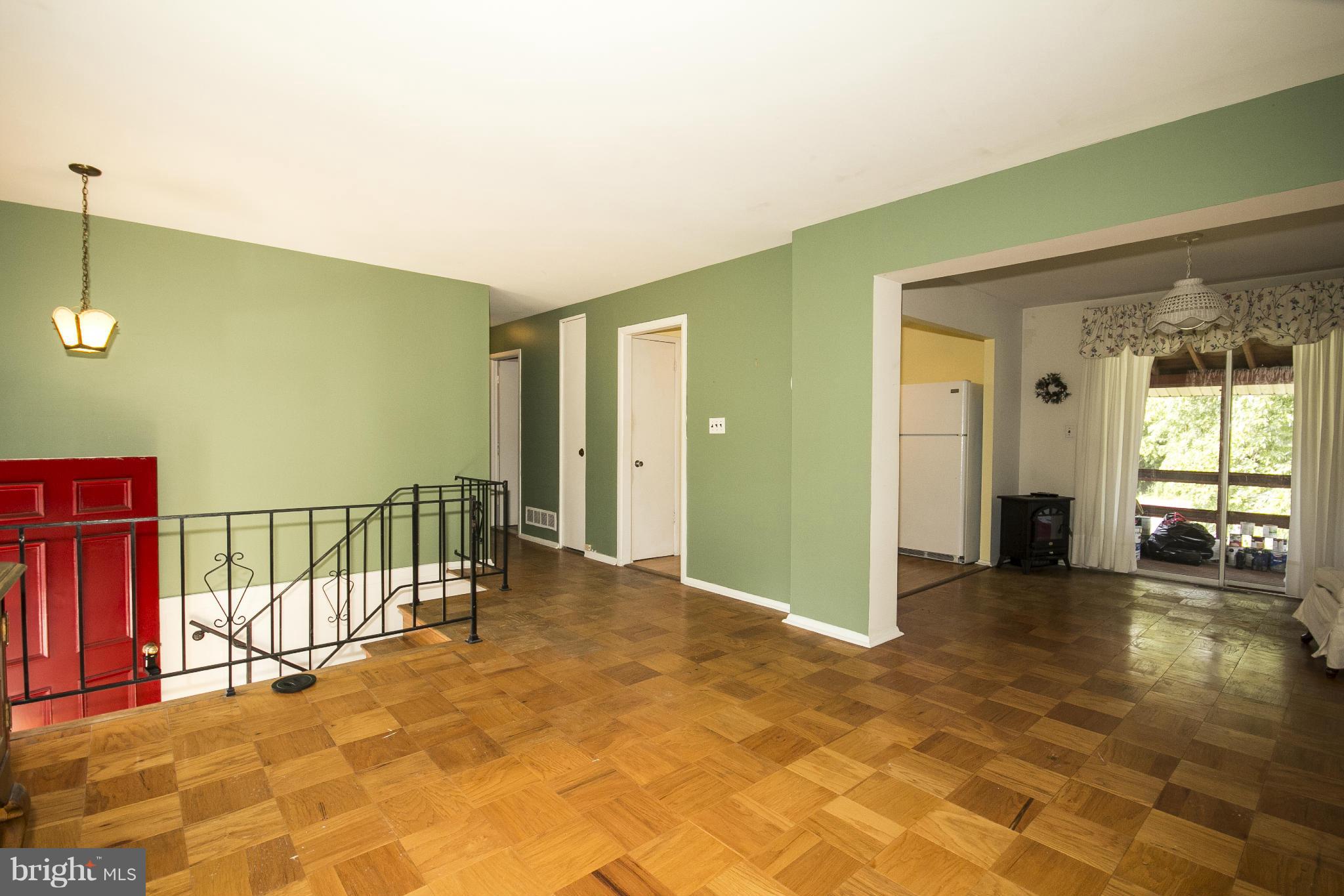 120 Doncaster Road Joppa, MD 21085 - Photo 2 of 24 Living Room