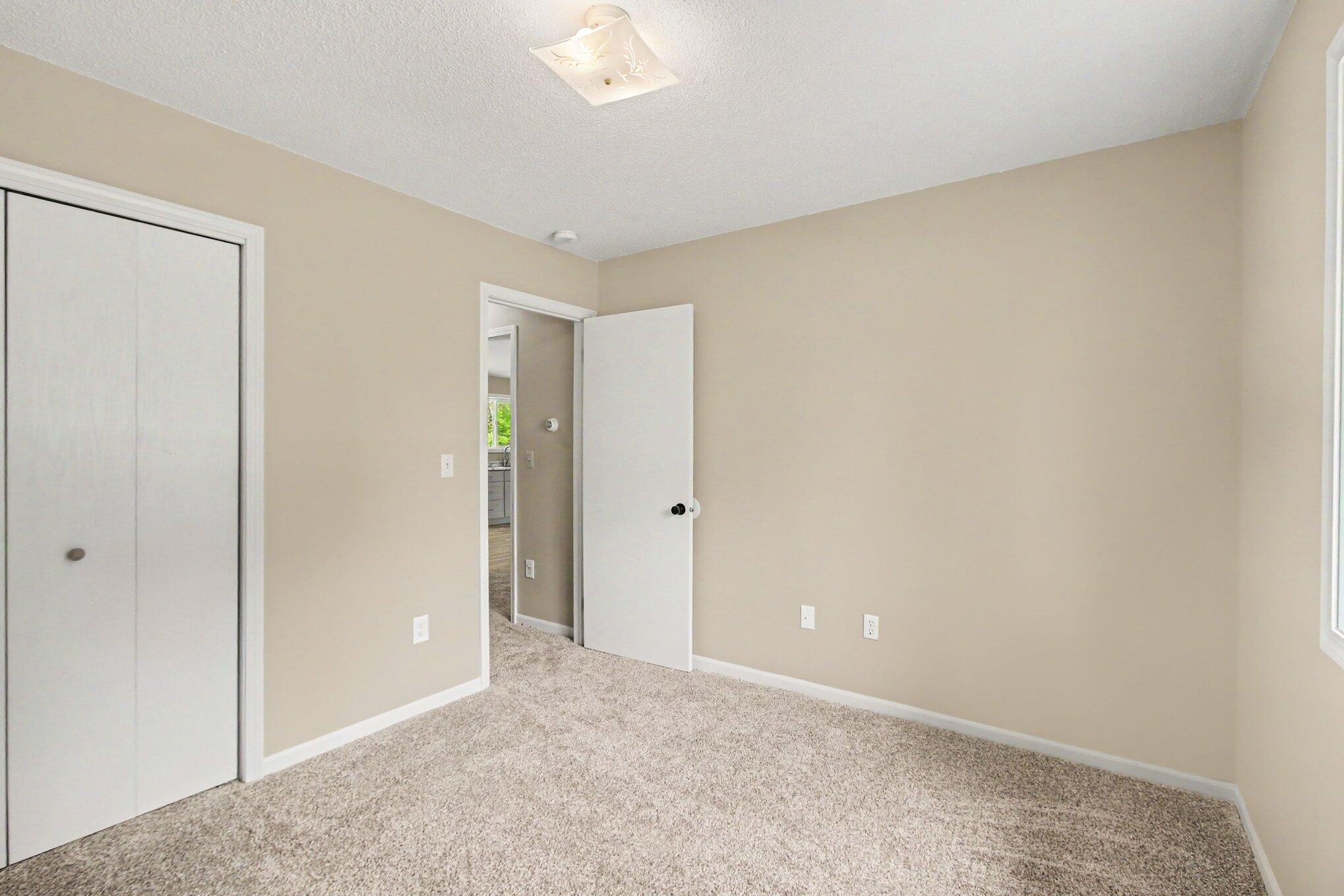 16229 Taft Road Spring Lake, MI 49456 - Photo 21 of 34 021_file_8138