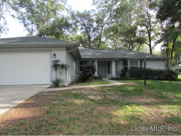 9225 Southwest 192nd Court Road Dunnellon, FL 34432 - Photo 1 of 1 Primary Photo
