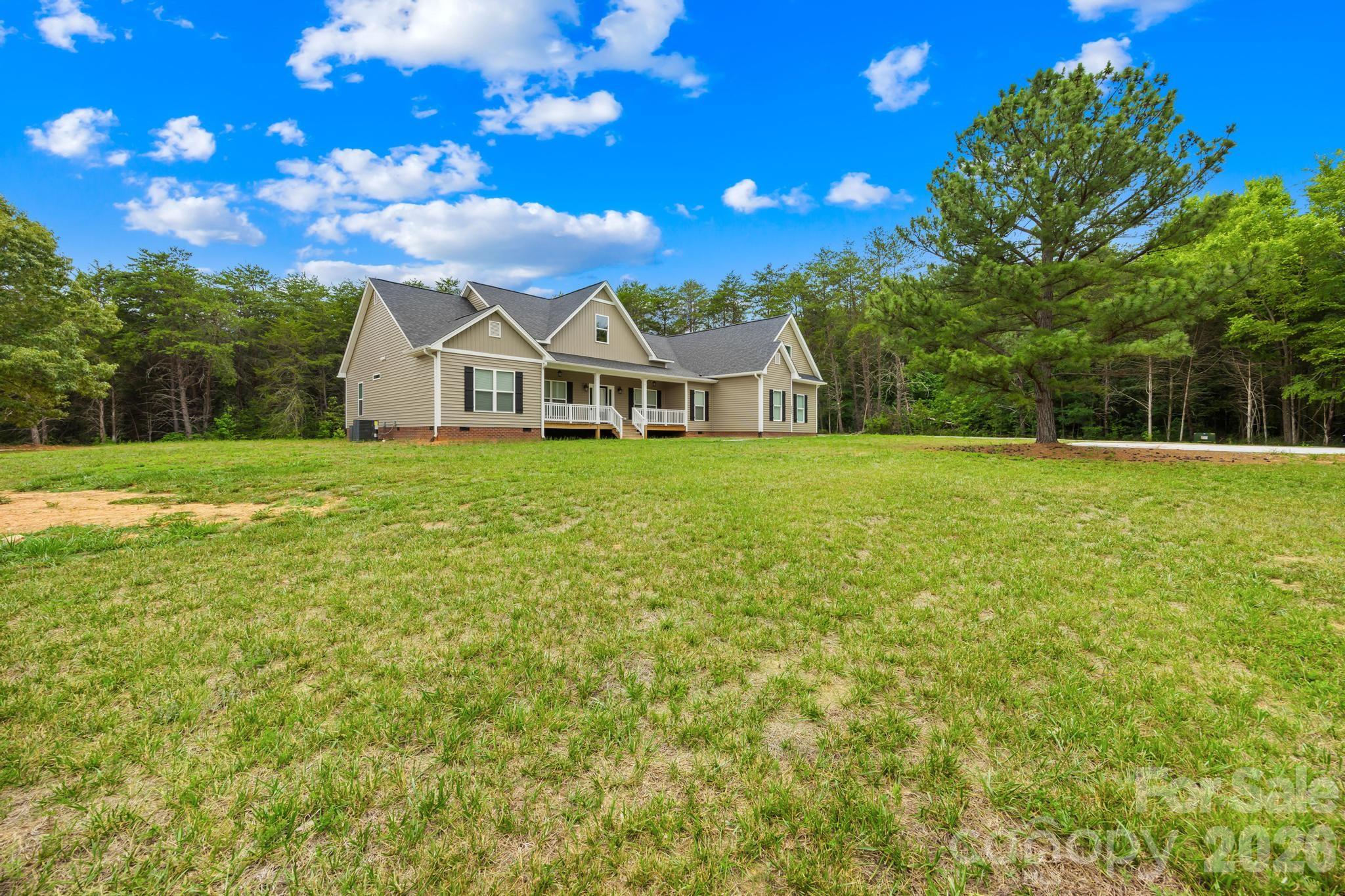4669 Grooms Road Reidsville, NC 27320 - Photo 3 of 47