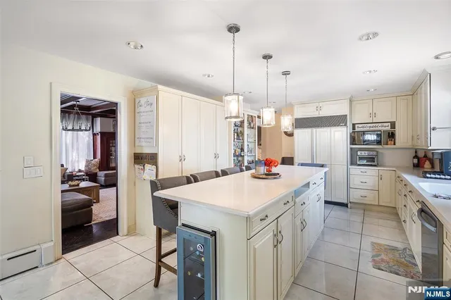 $1,250,000 | 290 Clinton Place, Hackensack, NJ 07601