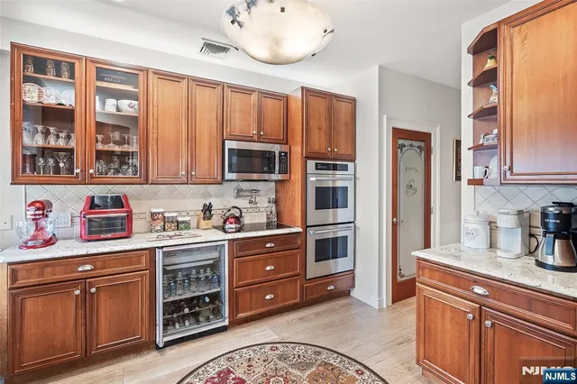 $1,250,000 | 290 Clinton Place, Hackensack, NJ 07601